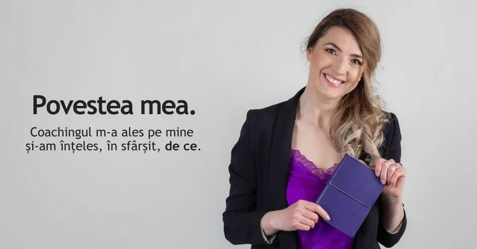 Andreea Giurgilă zâmbind, cu un carnet mov în mâini, coperta articolului „Povestea mea”
