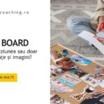 Persoană creează un vision board cu imagini decupate, proces de clarificare a viziunii personale prin coaching